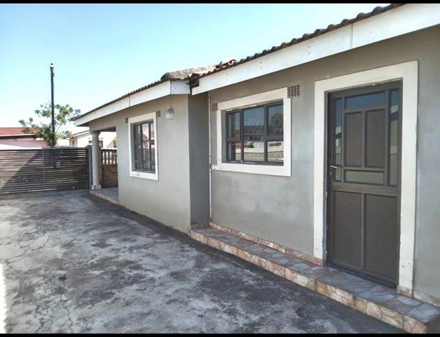 4 BEDROOM HOUSE FOR SALE IN HAMMERSDALE RURAL